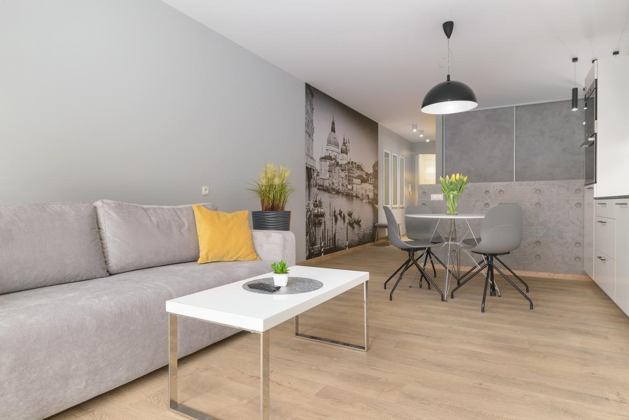 Venezia Apartment Познань Екстер'єр фото